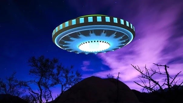 Αμερικανική έκθεση αποκαλύπτει τις συνέπειες της επαφής ανθρώπων με UFO